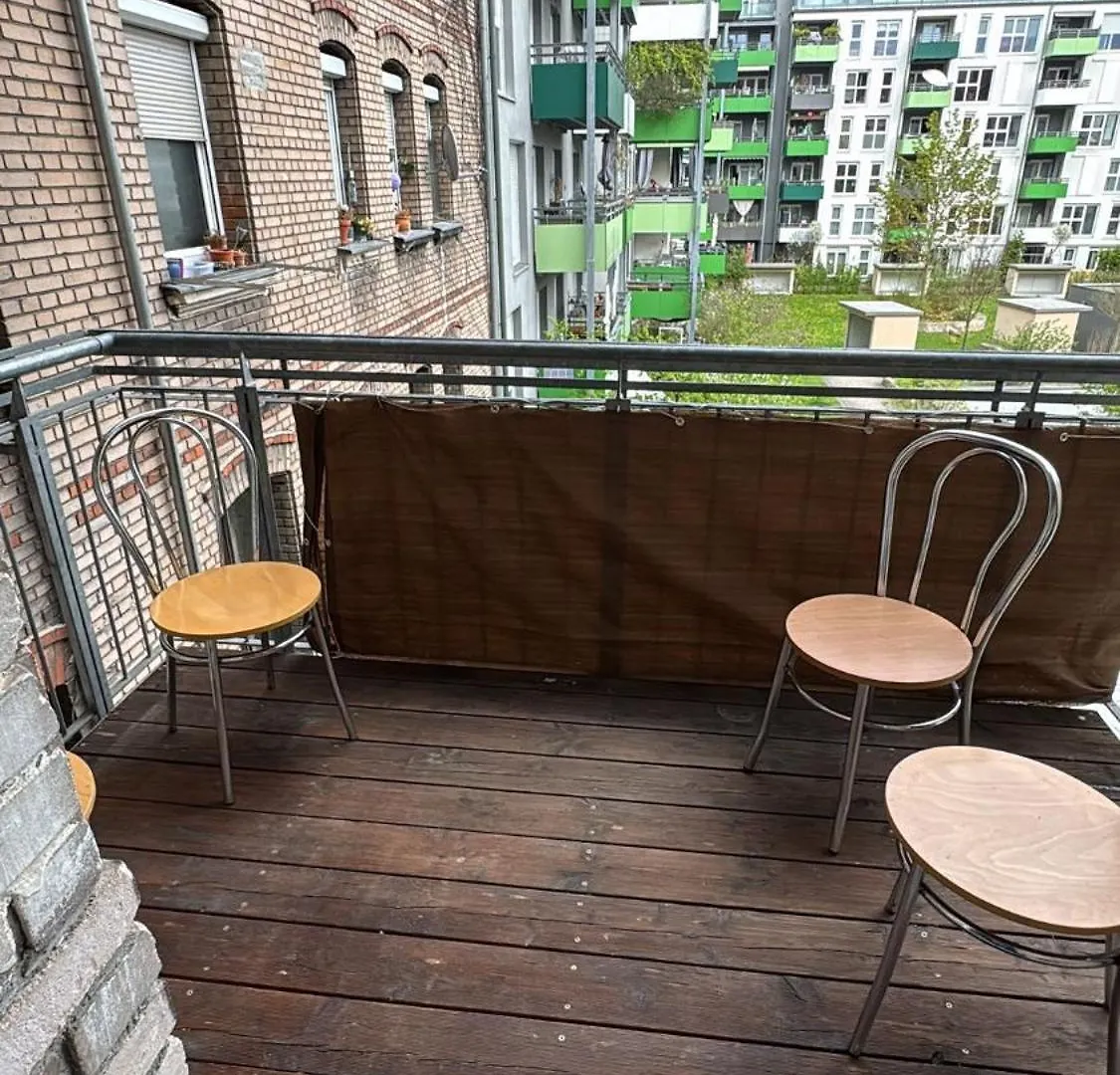 Bahnhofsnaehe - Grosse Wohnung - Zentrumsnah - Fuerth Nuernberg 0*,  Germany